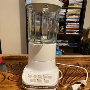 Kitchenade blender
